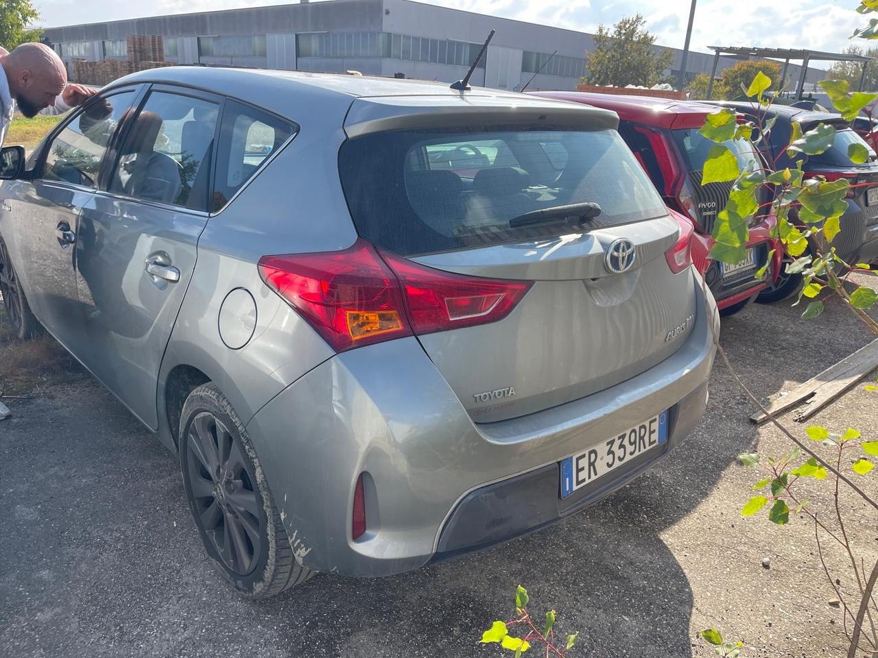 Toyota Auris 1.8 Hybrid Lounge