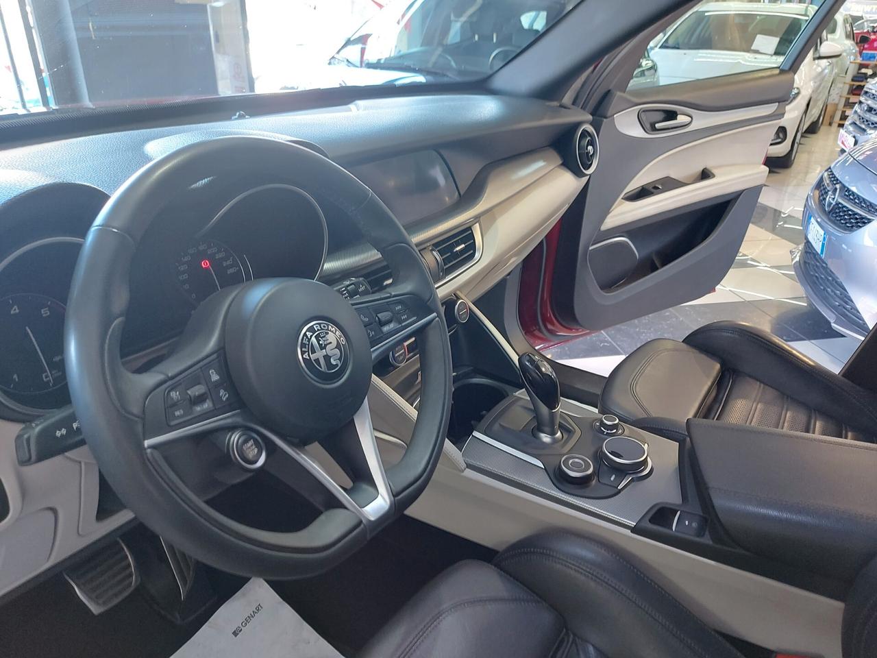 Alfa Romeo Stelvio 2.2 Td 190 cv AT8 Q4 Super