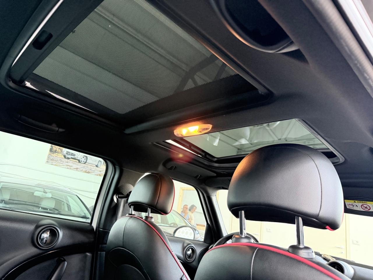 Mini JOHN COOPER WORKS Countryman 2.0SD 143CV ALL4