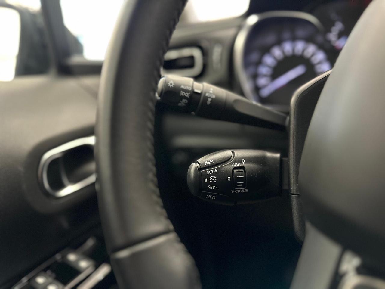 Citroen C3 PureTech 110 S&S Shine Navi+Retrocamera