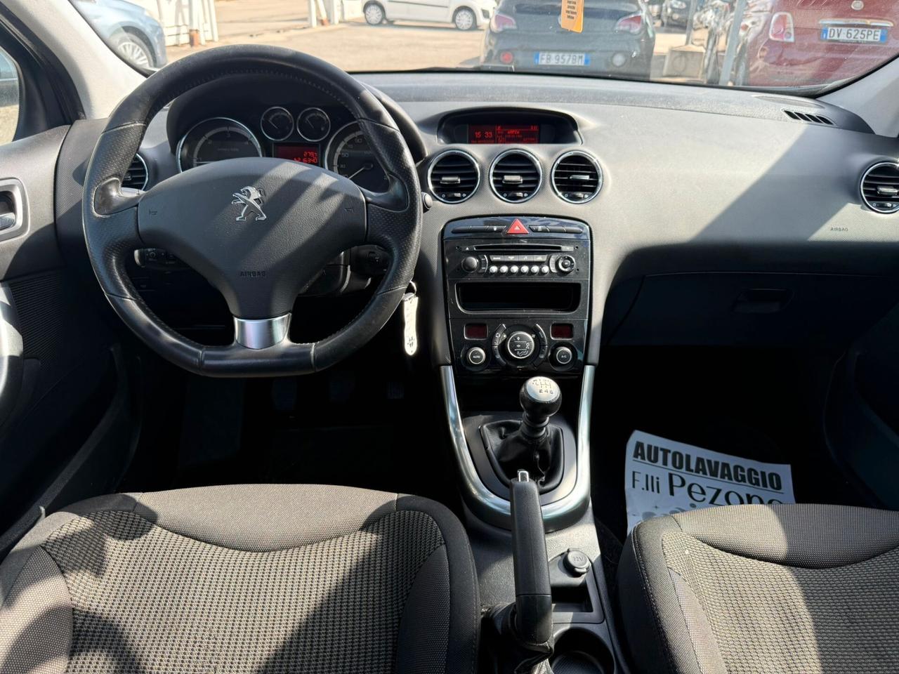 Peugeot 308 1.6 8V e-HDi 115CV Stop&Start robotiz. SW Sport