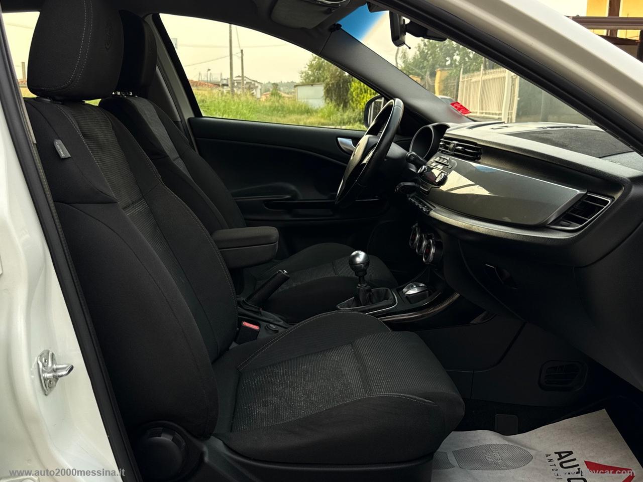 ALFA ROMEO Giulietta 1.6 JTDm-2 105 CV Distinctive