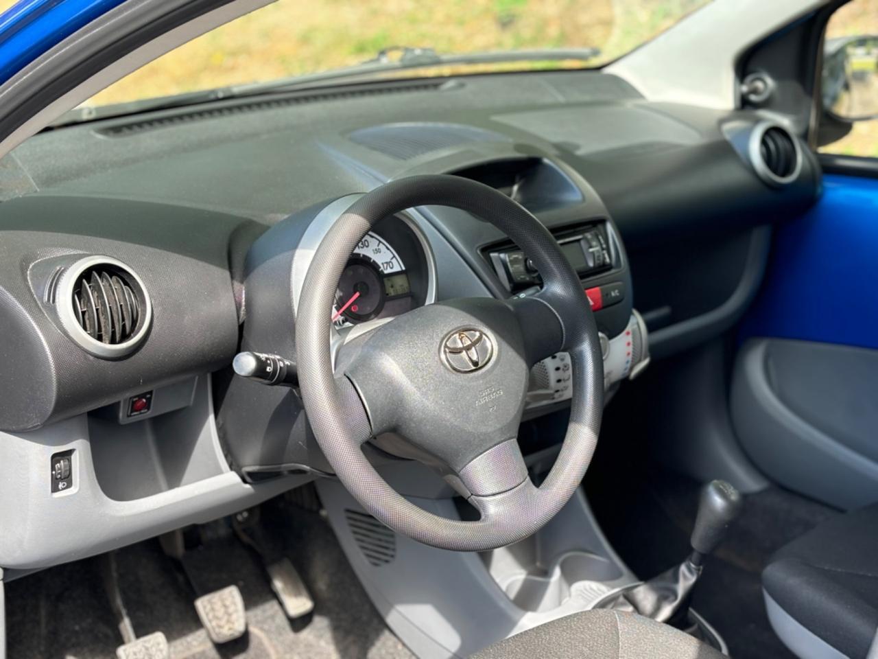 Toyota Aygo 1.0 12V VVT-i 3P Sol NEOPATENTATI