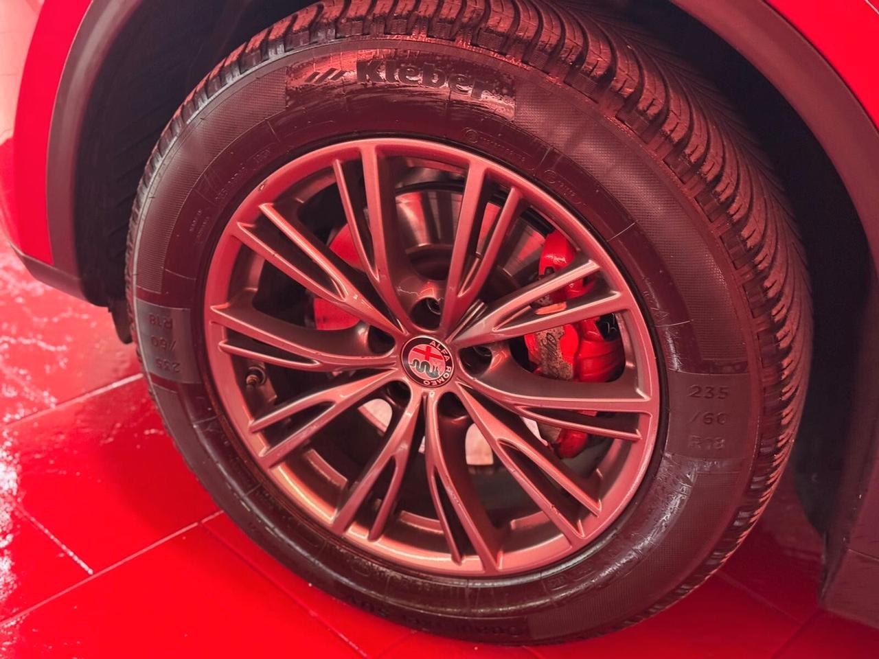 Alfa Romeo Stelvio 2.2 Turbodiesel 180 CV AT8 Q4 Executive