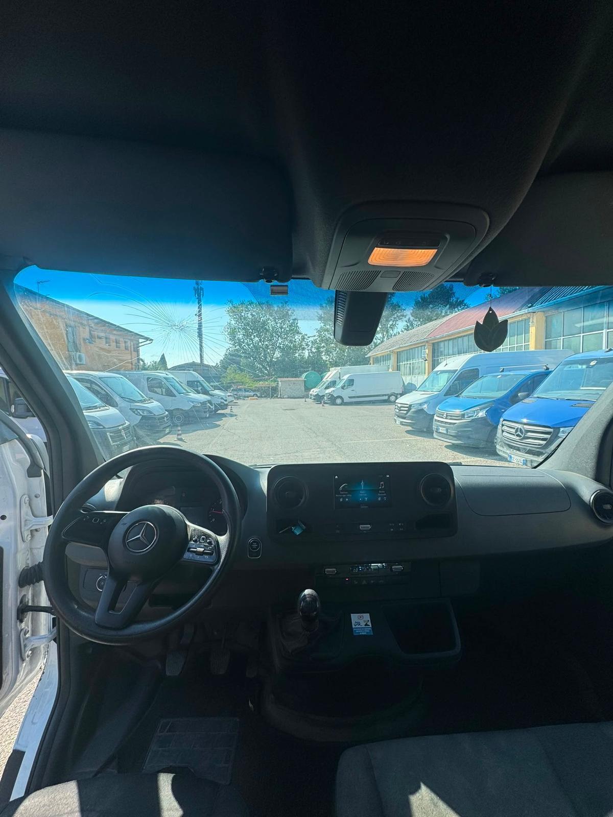 0703 FURGONE MERCEDES SPRINTER 2021