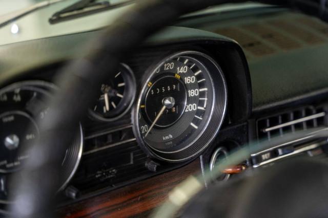 Mercedes 190 Mercedes 250 CE COUPE'