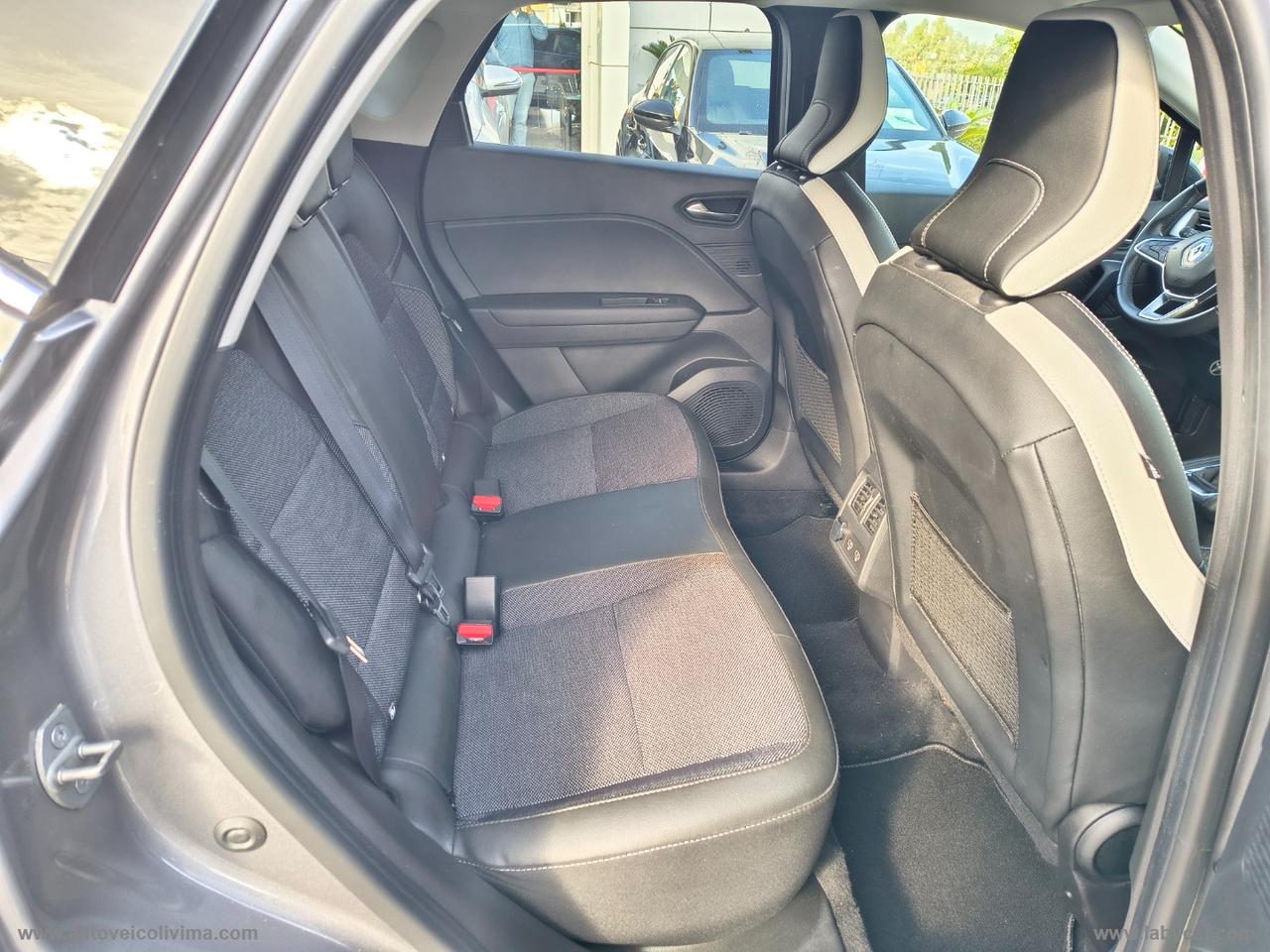 RENAULT Captur TCe 100 CV GPL Techno 16.000 KM UFFICIALE RENAULT