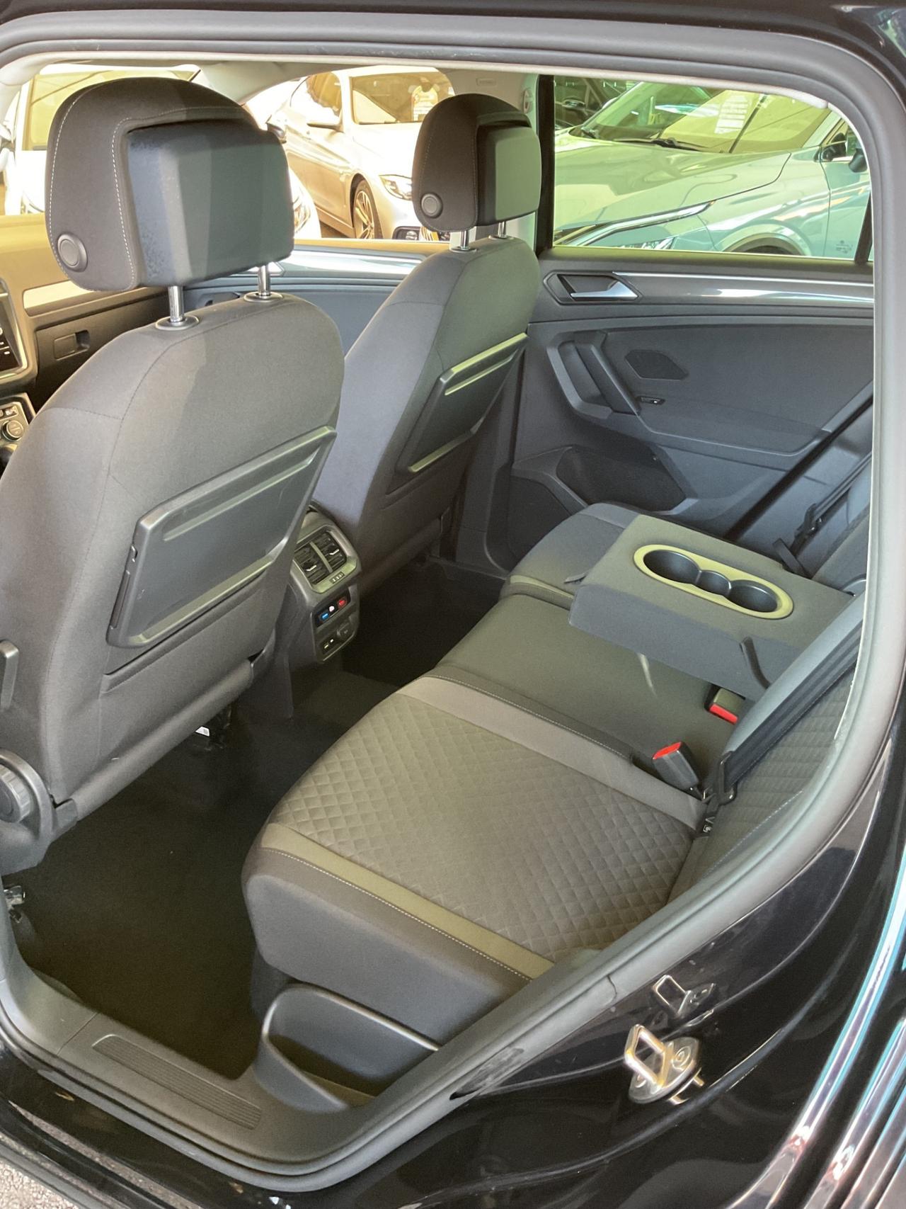 Tiguan 2.0 TDI 150 CV- DSG R-Line-iva esp-unipro