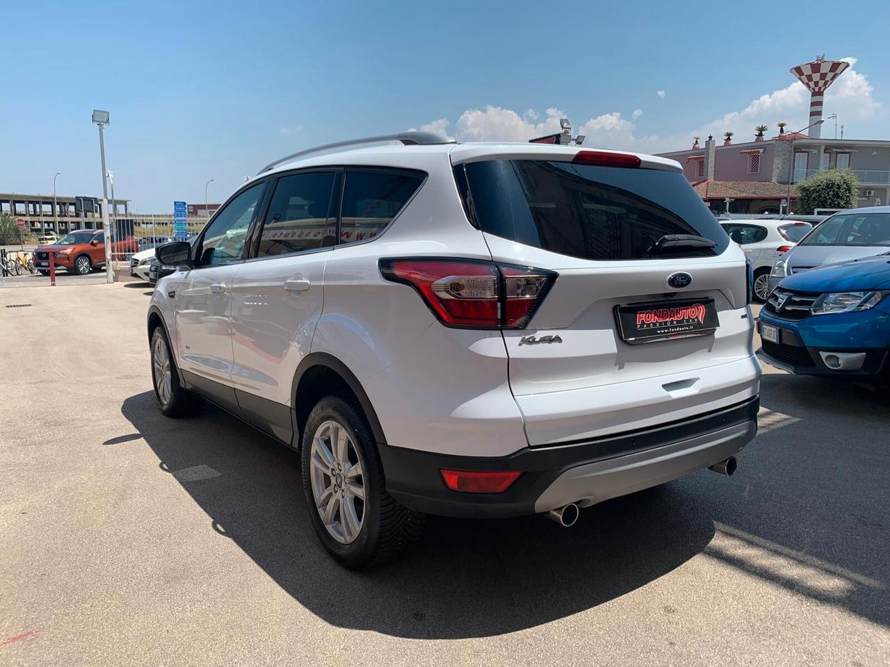 Ford Kuga 2.0 TDCI 150 CV S&S 4WD Titanium