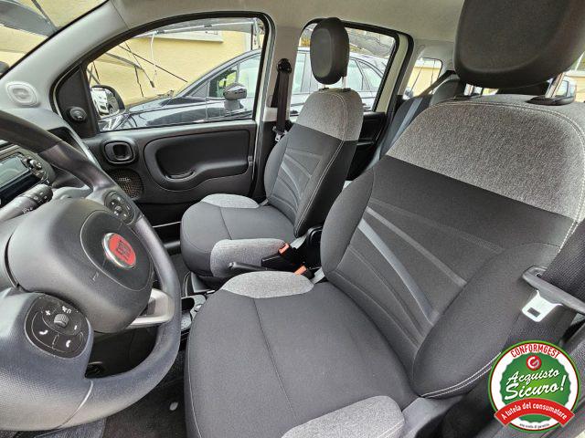 FIAT Panda 1.0 FireFly S&S Hybrid City Life UNICO PROP.