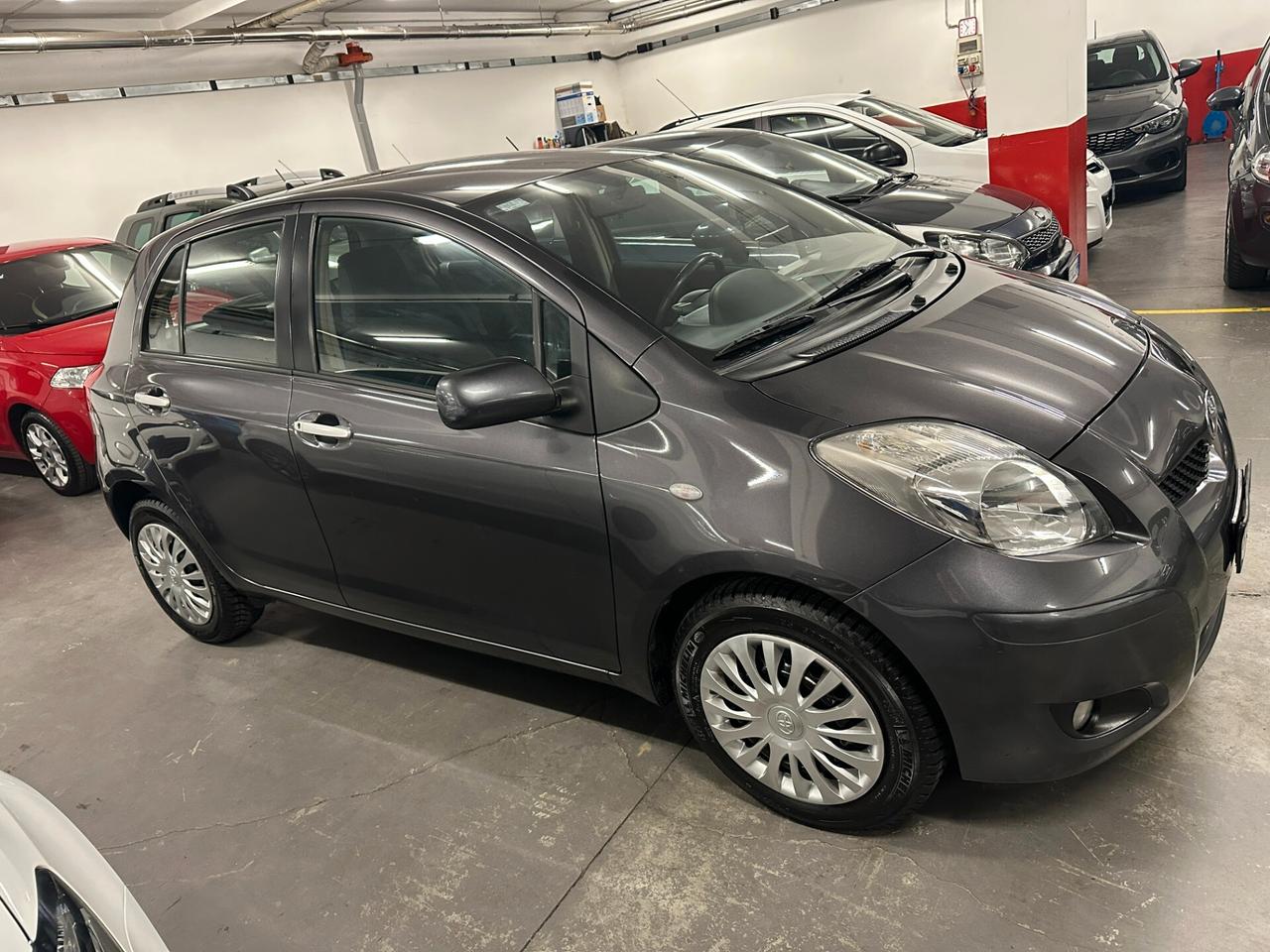 Toyota Yaris 1.3 5 porte Sol