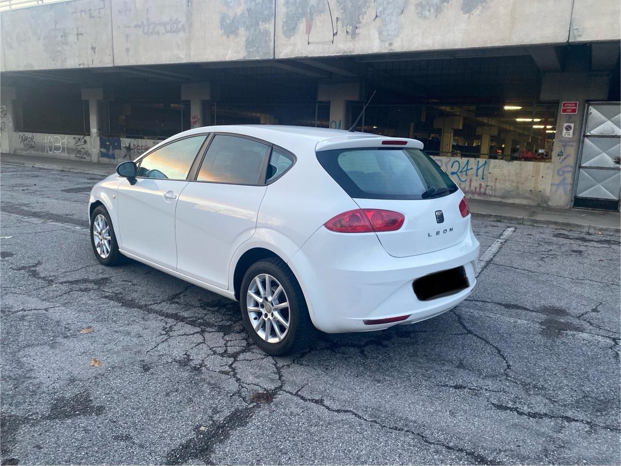 Seat Leon 1.6 TDI CR DPF euro5 neopatentati