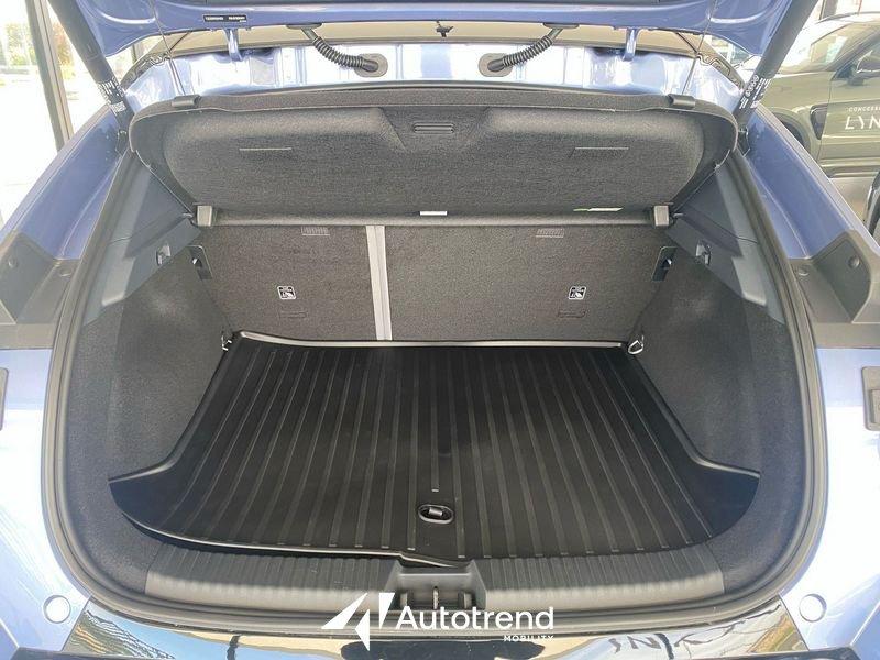 Lynk & Co 02 EV 272 CV NAVI TETTO LED More