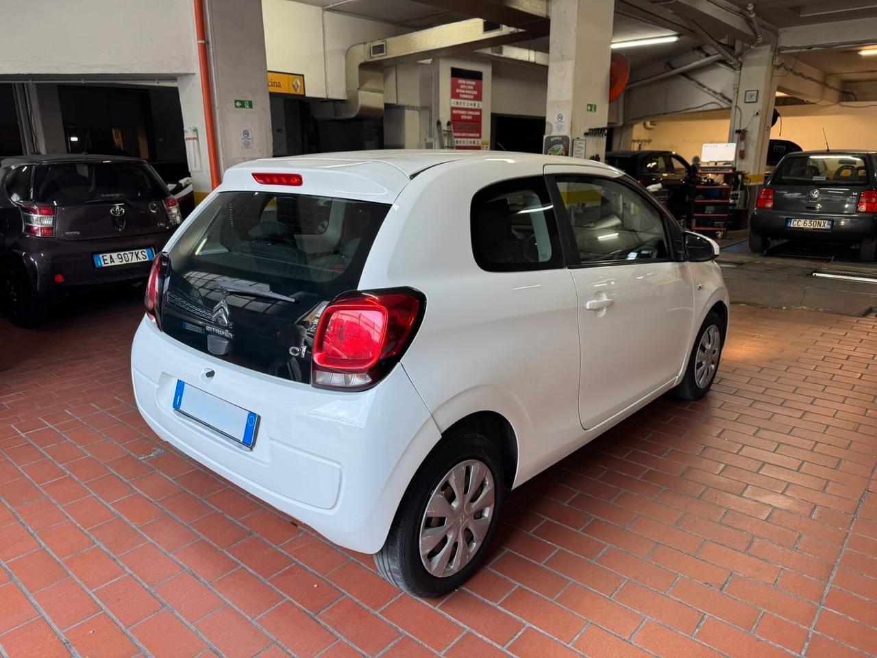 Citroen C1 VTi 68 3 porte Shine