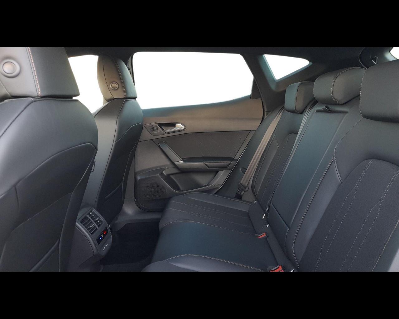 CUPRA Nuova CUPRA Formentor Business 1.5 e-HYBRID 150 kW (204 CV) pHEV DSG 6 marce 2WD
