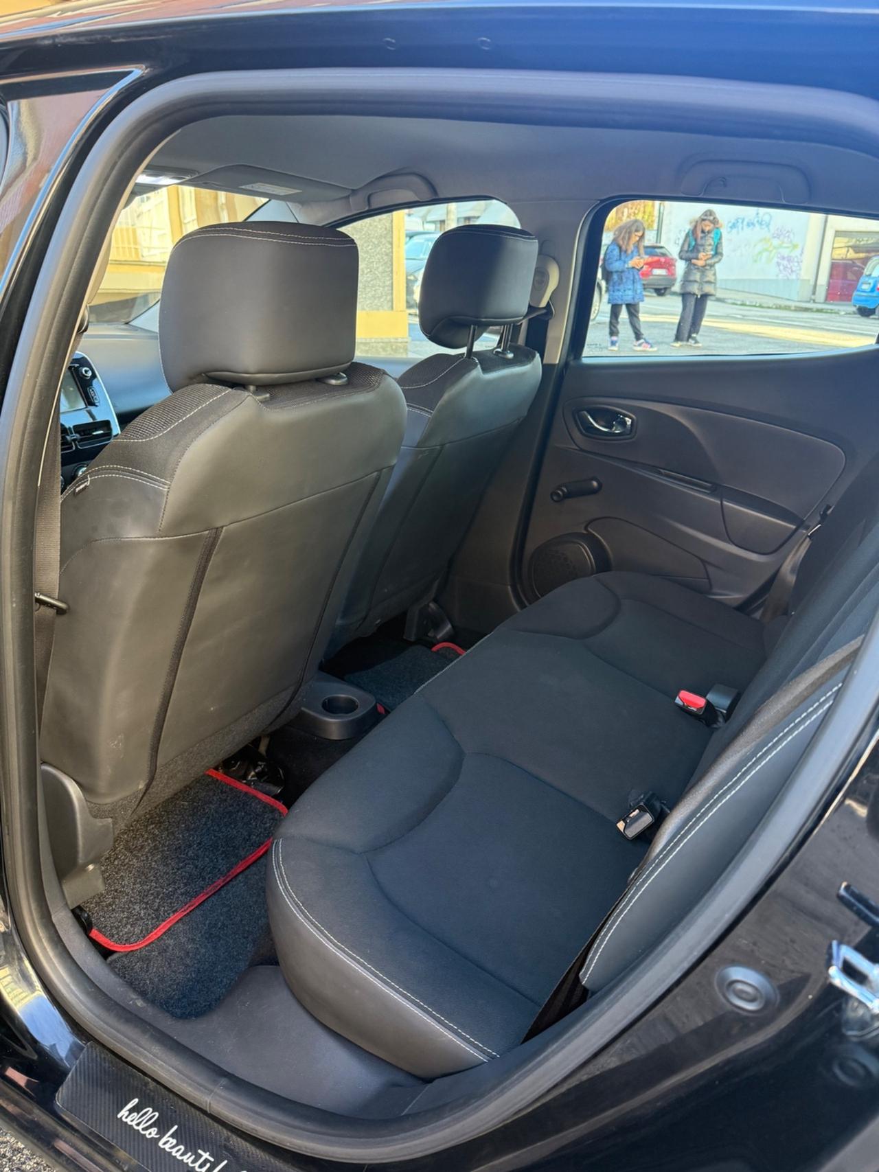 Renault Clio 1.2 75CV 5 porte Wave