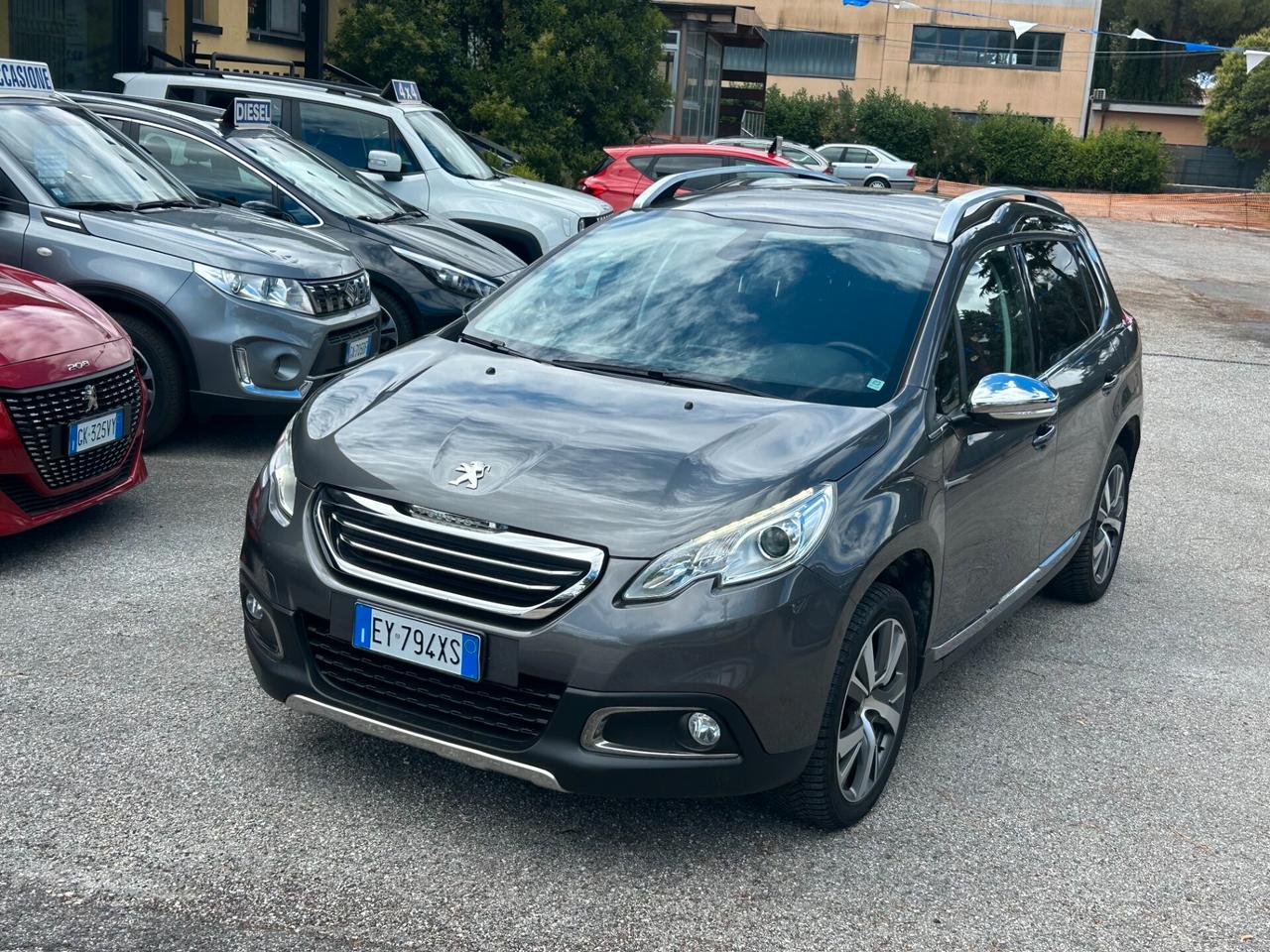 " UNA CHICCA " Peugeot 2008 Blue HDi Allure