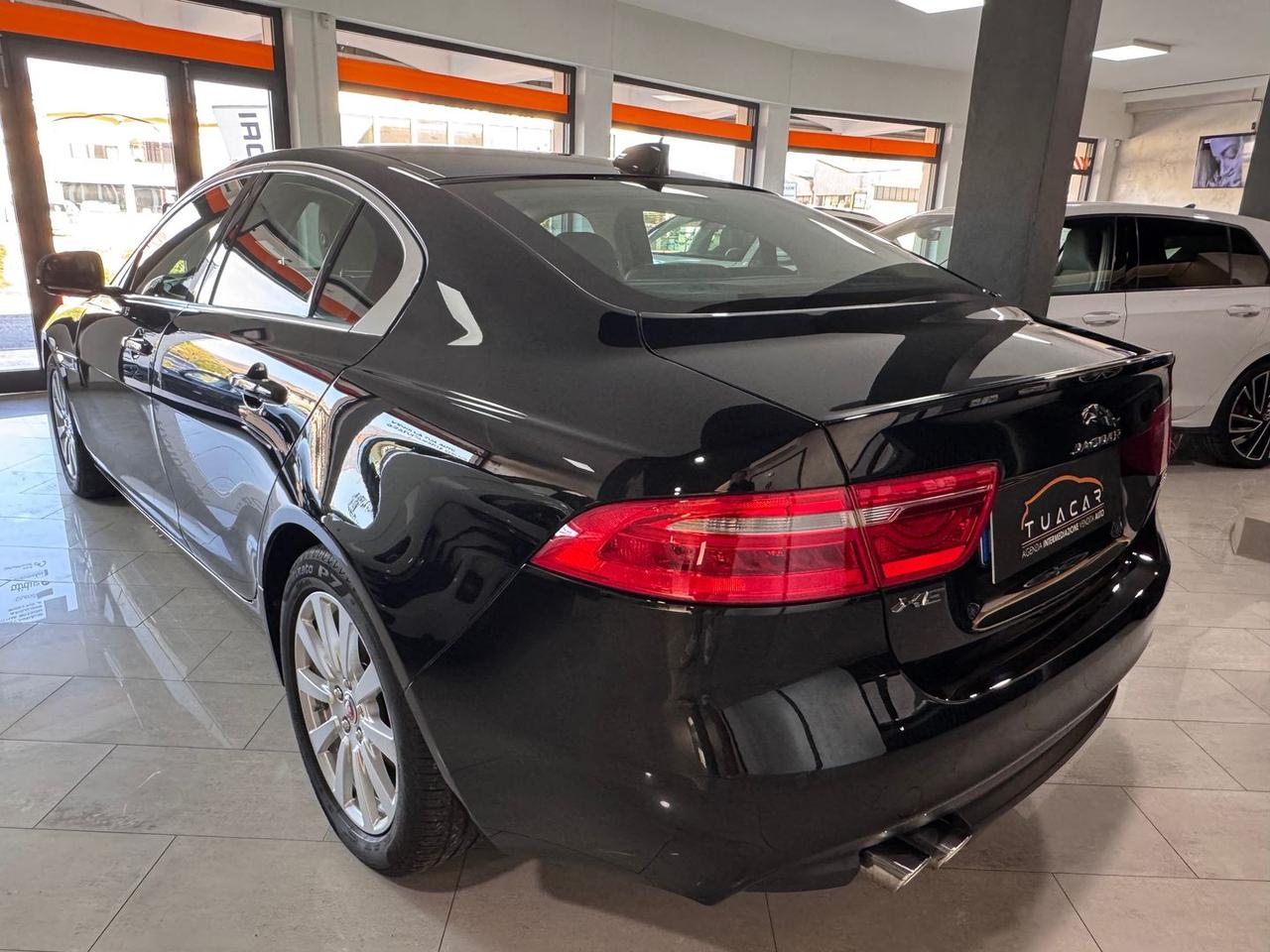 Jaguar XE Prestige Business Edition 2.0 20d #6791