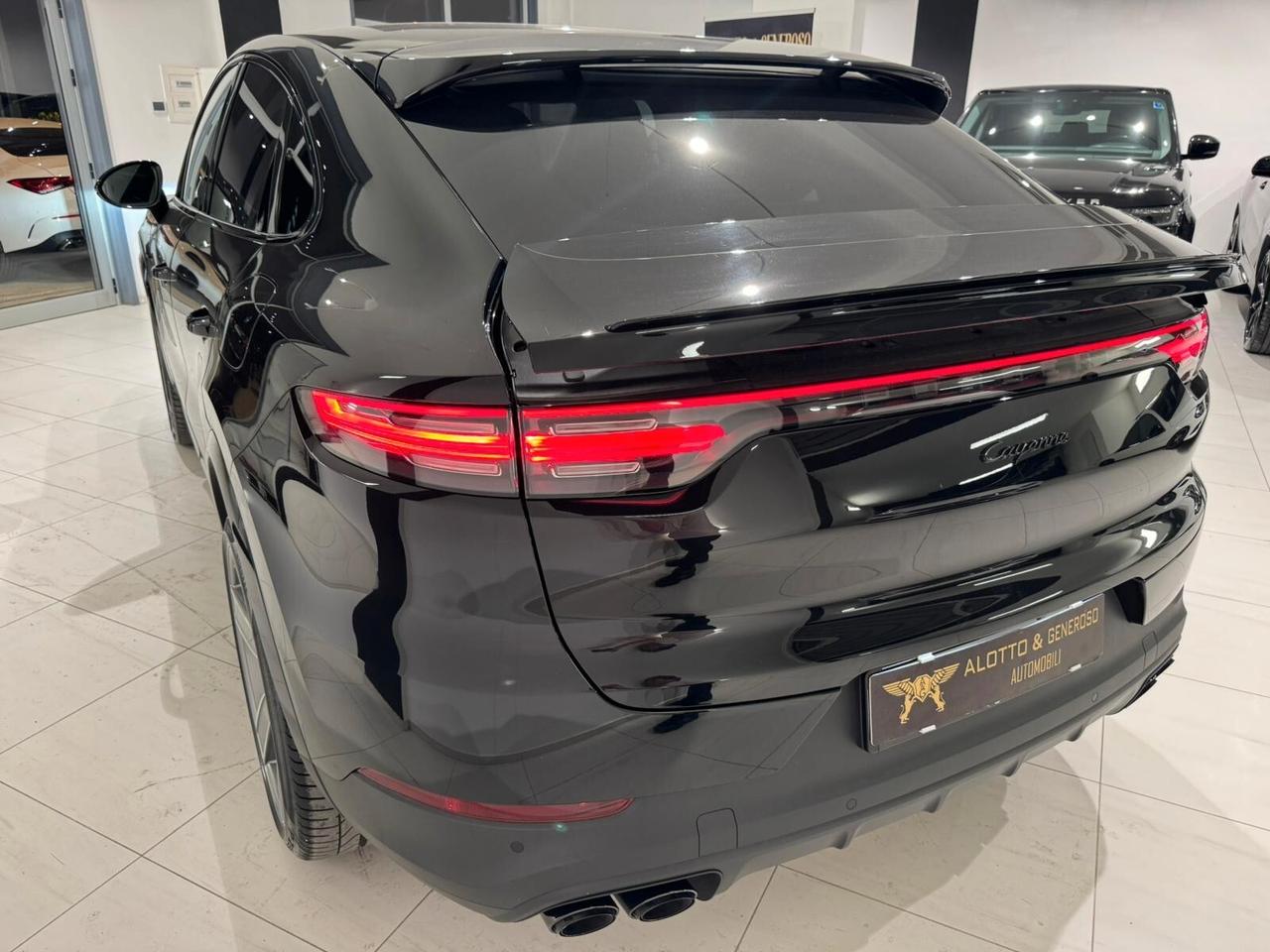 Porsche Cayenne Coupé 3.0 V6 462 CV E-Hybrid