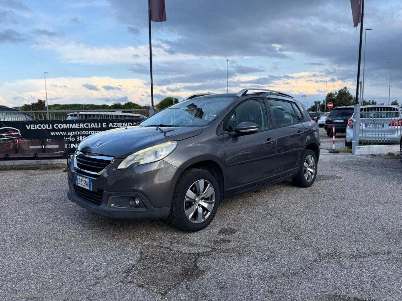 PEUGEOT 2008 PureTech 82 Allure