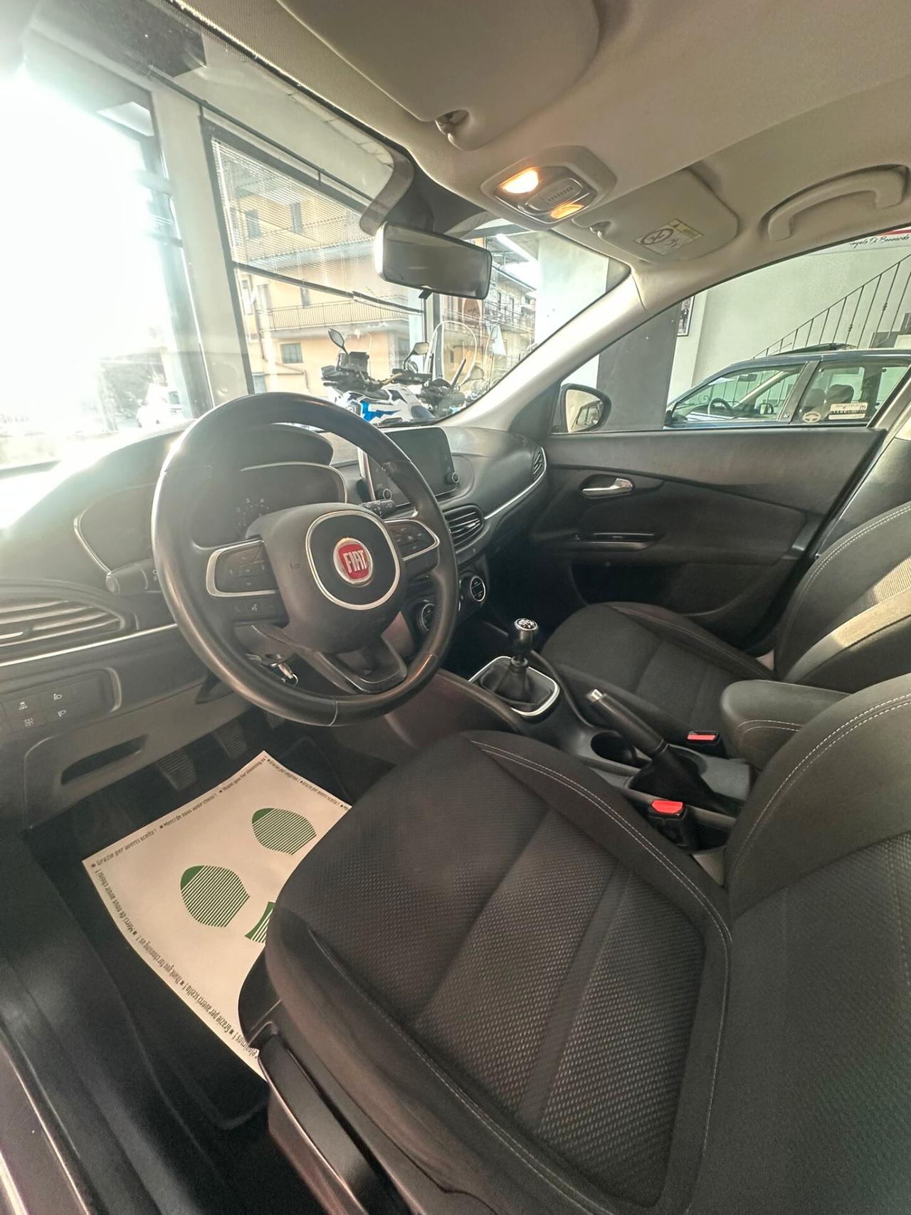 Fiat Tipo 1.6 Mjt S&S SW Lounge