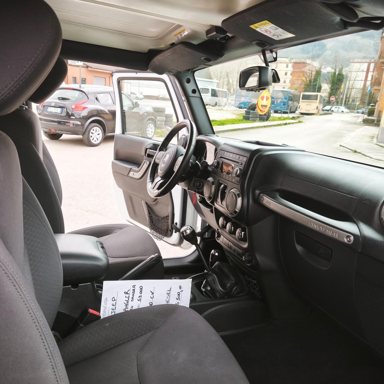 Jeep Wrangler 2.8 Sport CRD DPF