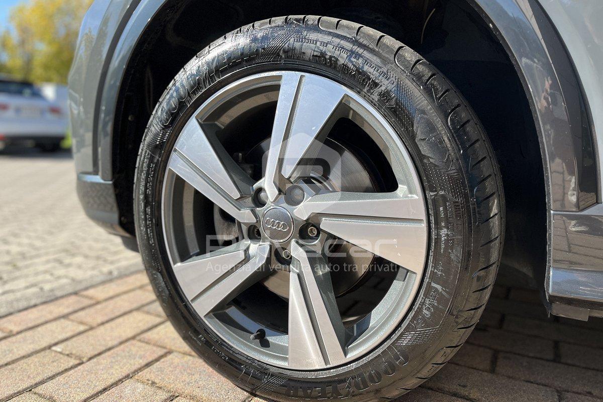 AUDI Q2 1.6 TDI Sport