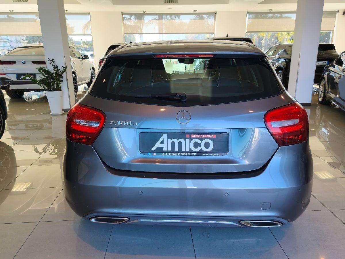 Mercedes-Benz A 180 d Sport Navi/Retro