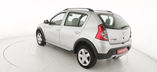 DACIA Sandero Stepway 1.6 8V 90CV