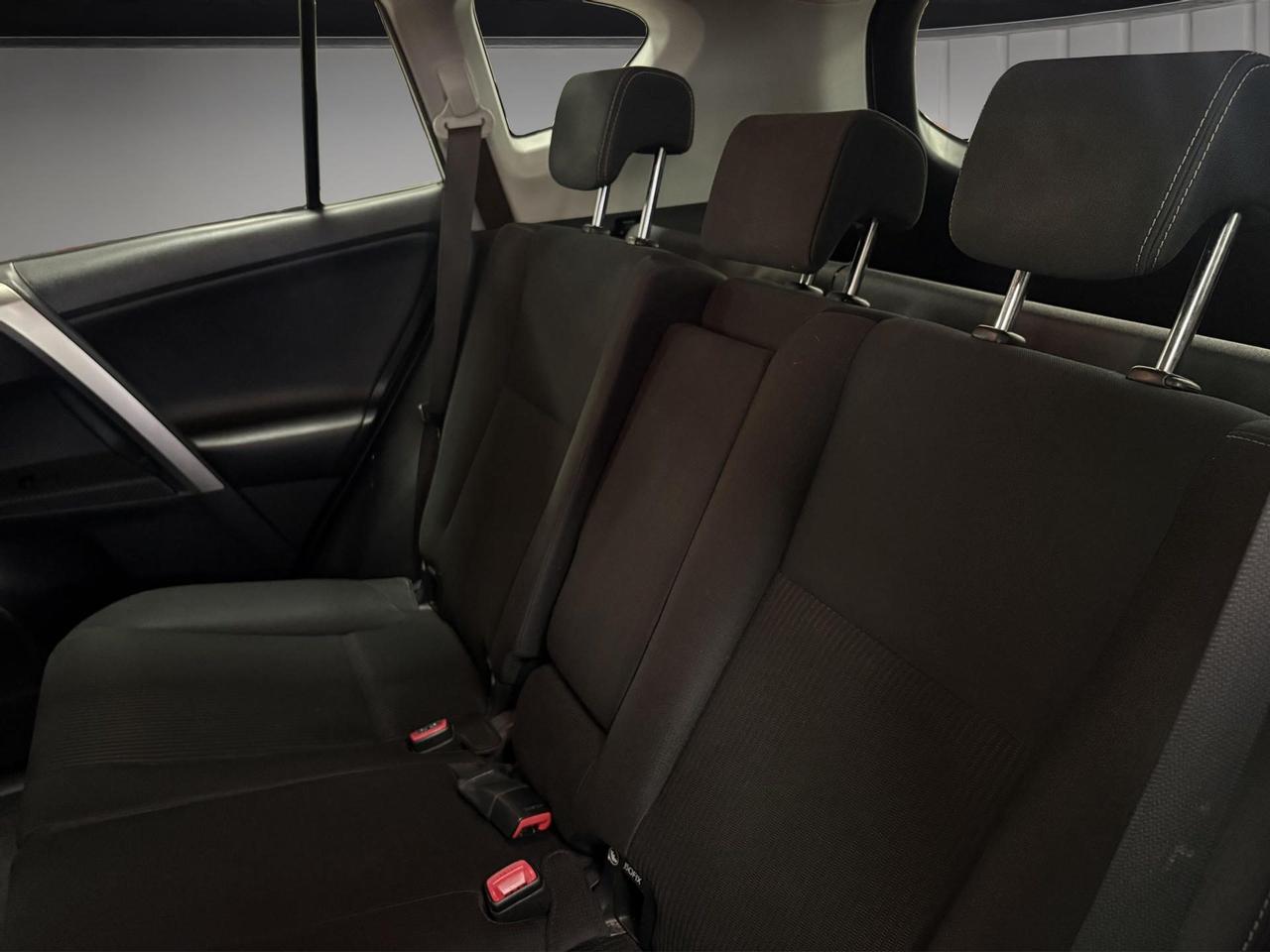 Toyota Rav4 2.0 d-4d Active 2wd 124cv mt