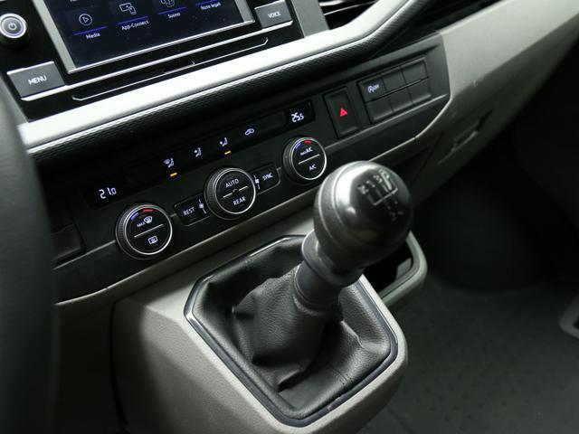 VOLKSWAGEN Caravelle 2.0 TDI 110CV PC Trendline - 9 POSTI
