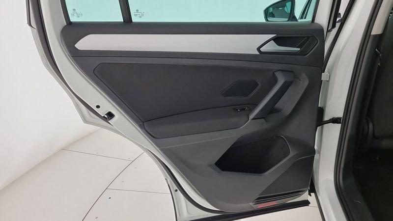 Volkswagen Tiguan 2.0 TDI SCR 110KW Business BMT DSG