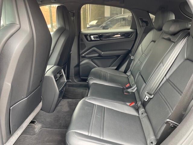 Porsche Cayenne Coupé 3.0 V6
