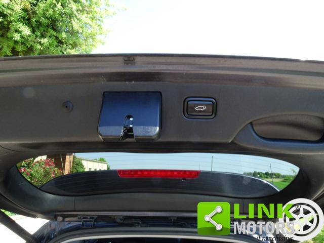 KIA Sorento 2.2 CRDi AT8 AWD GT Line Rebel *UNIPRO*
