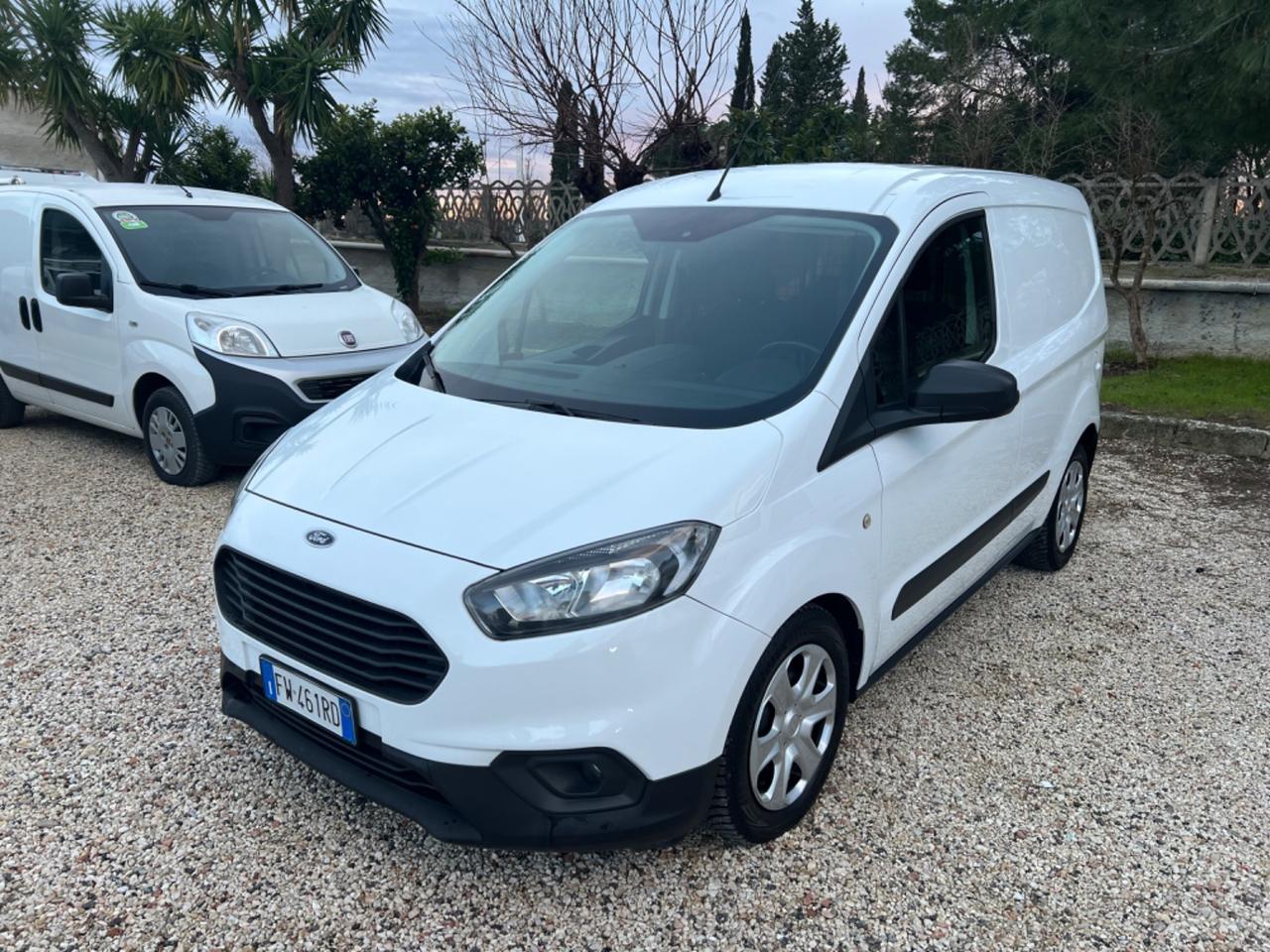 Ford Transit Courier 1.5 diesel 2019