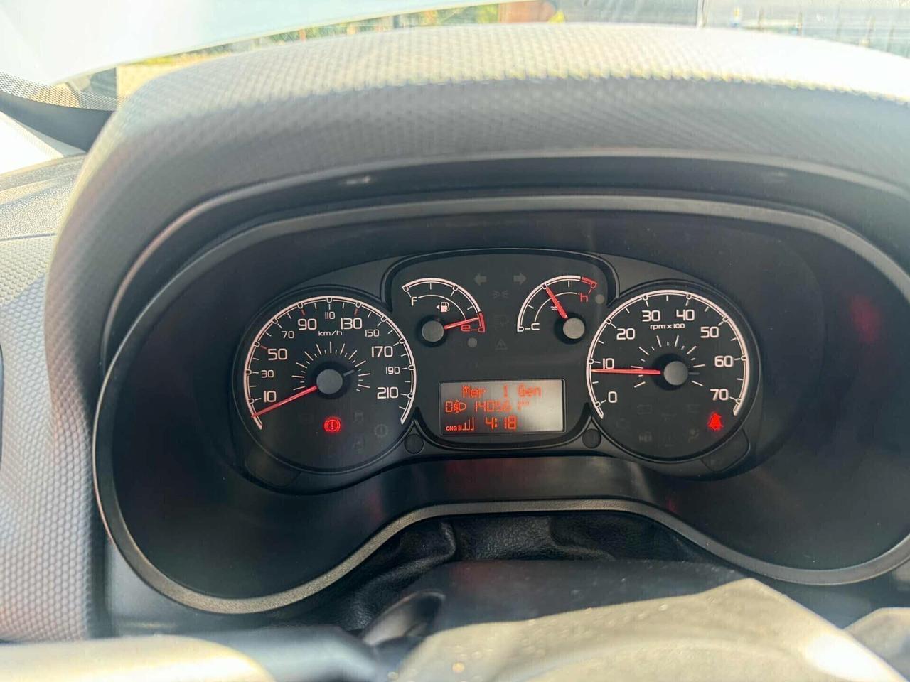 Fiat Doblo 2014 1.4 Benz/Metano 140.000 Km