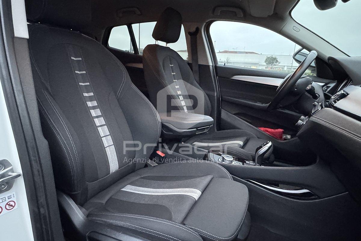 BMW X2 sDrive18d Business-X