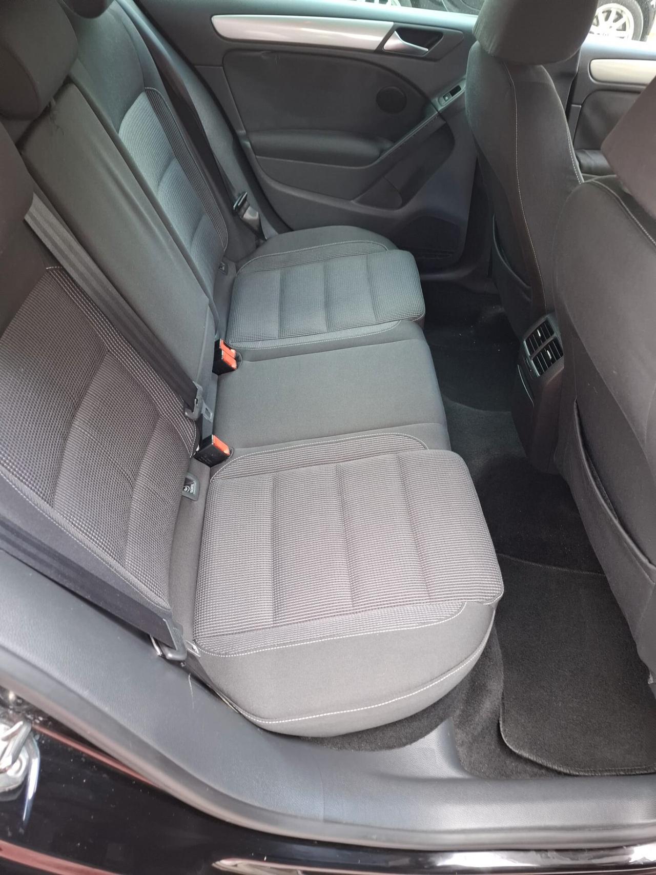 Volkswagen Golf 1.6 TDI DPF 5p. Highline