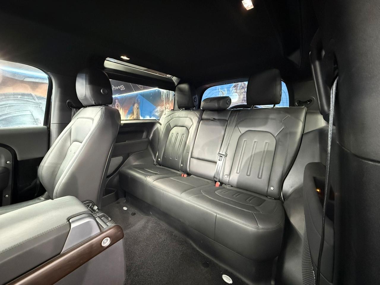 Land Rover Defender 90 3.0D I6 200 CV AWD Auto X-Dynamic SE (919)