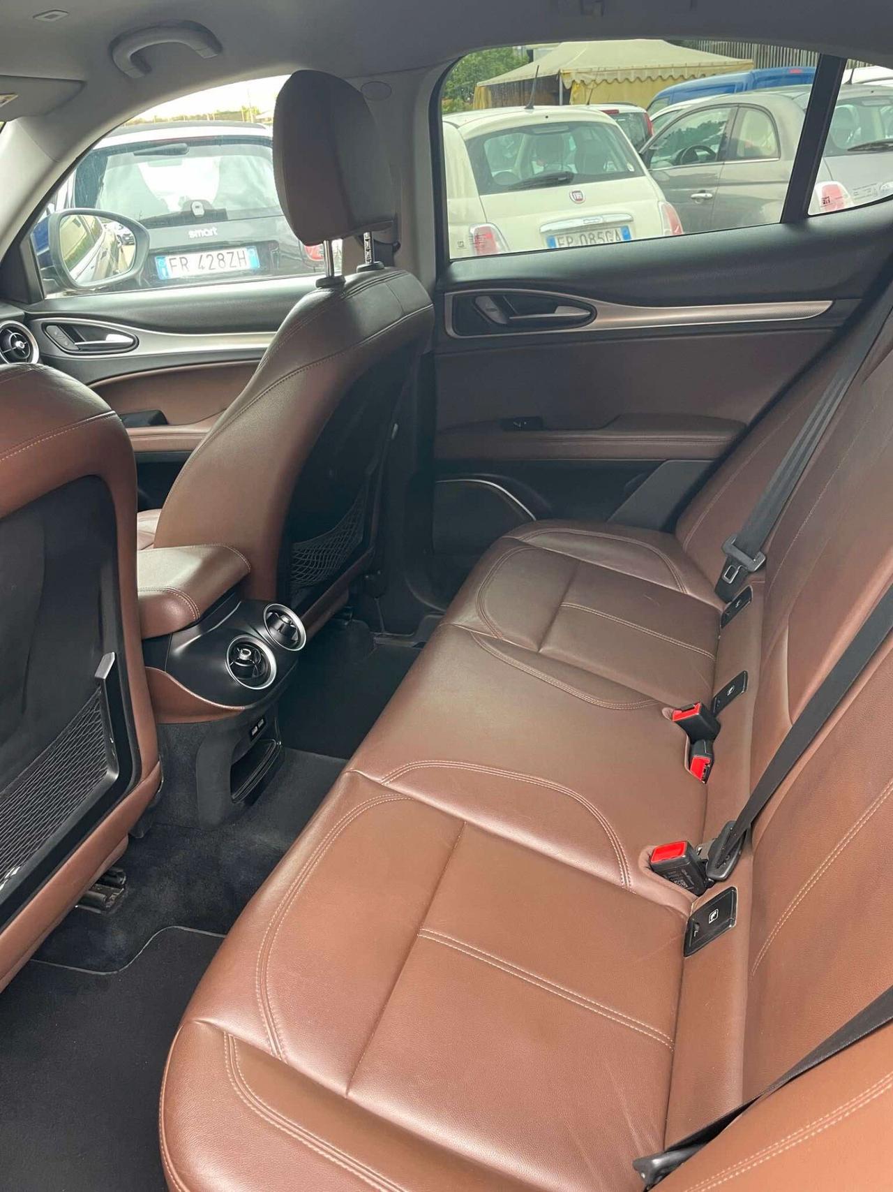 Alfa Romeo Stelvio 2.2 Turbodiesel 210 CV AT8 Q4 Super-2017