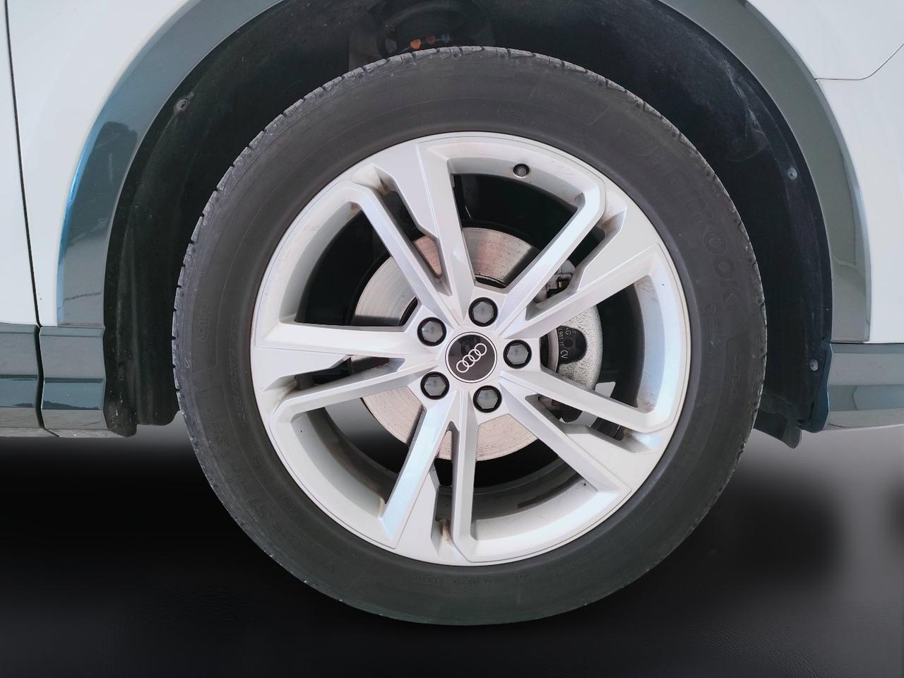 AUDI Q3 I 2019 Sportback - Q3 Sportback 35 2.0 tdi S line edition quattro s-tronic