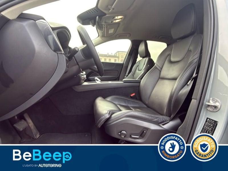 Volvo XC60 2.0 B4 ULTIMATE DARK AWD AUTO