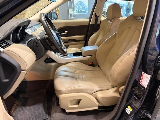 Land Rover Range Evoque 2.2 TD4 5p. Pure