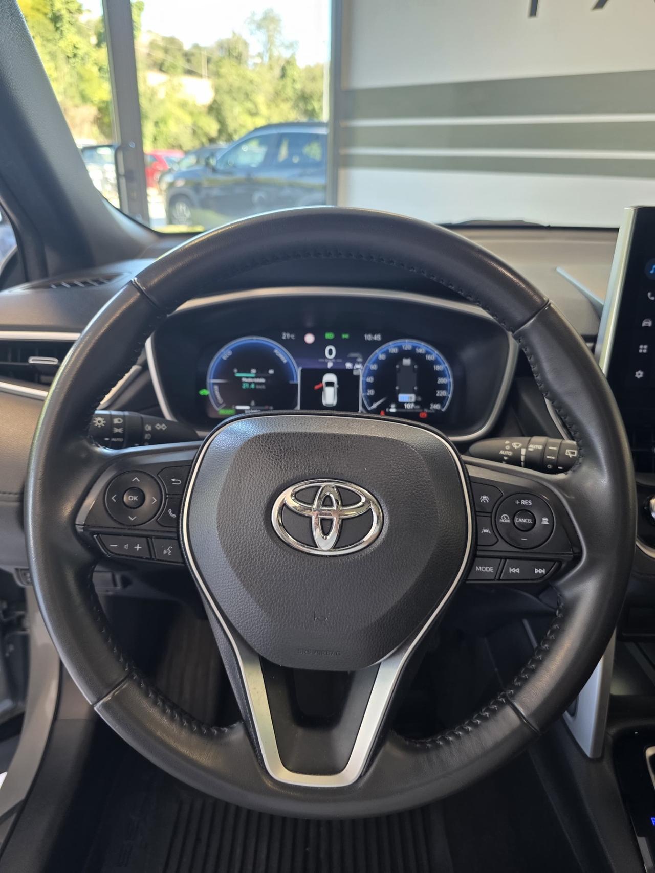 Toyota Corolla Cross 1.8 Hybrid 140 CV E-CVT Trend