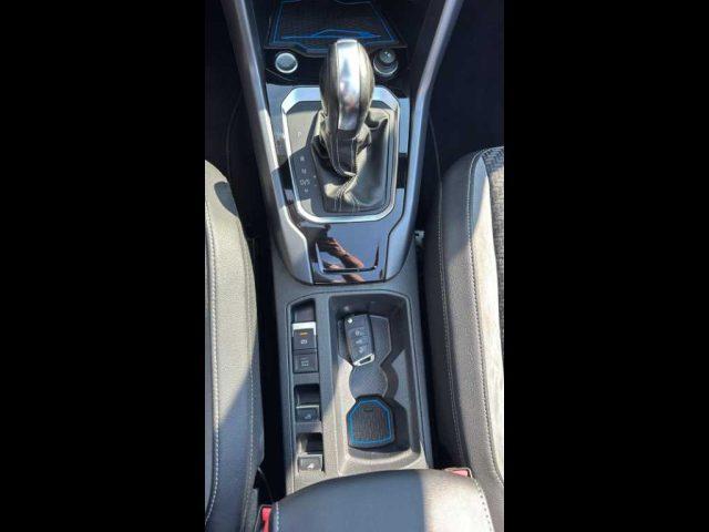 VOLKSWAGEN T-Roc 1ª serie - Cabriolet 1.5 TSI ACT DSG R-Line