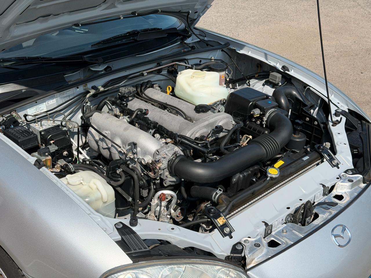 Mazda MX-5 1.6i 16V cat Trilogy