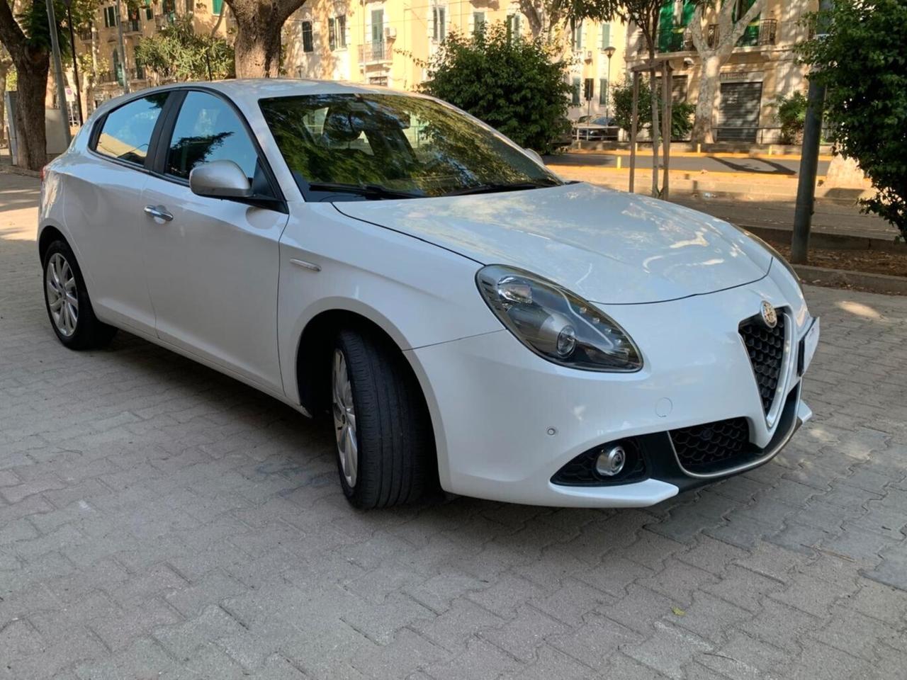 Alfa Romeo Giulietta 1.4 Turbo 120 CV GPL Super