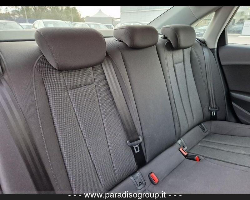 Audi A4 5ª serie 2.0 TDI 122 CV Business Sport