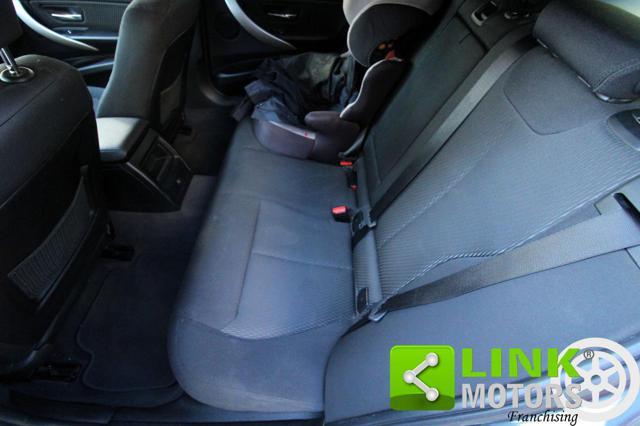 BMW 318 d Touring Luxury