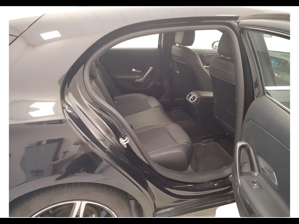 Mercedes-Benz Classe A - W177 2018 - A 180 d Sport Extra auto